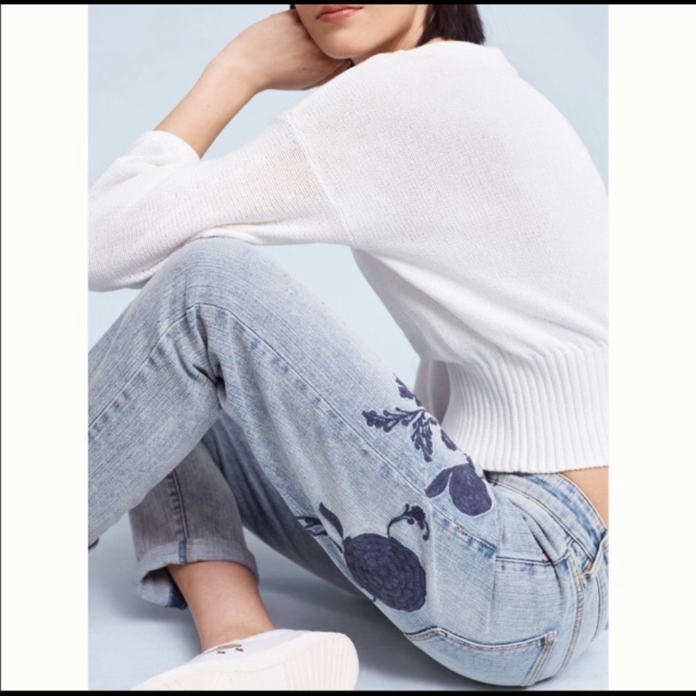 Pilcro anthropology embroidered jeans